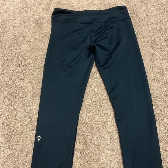 Ivviva leggings - Picture 2 of 3